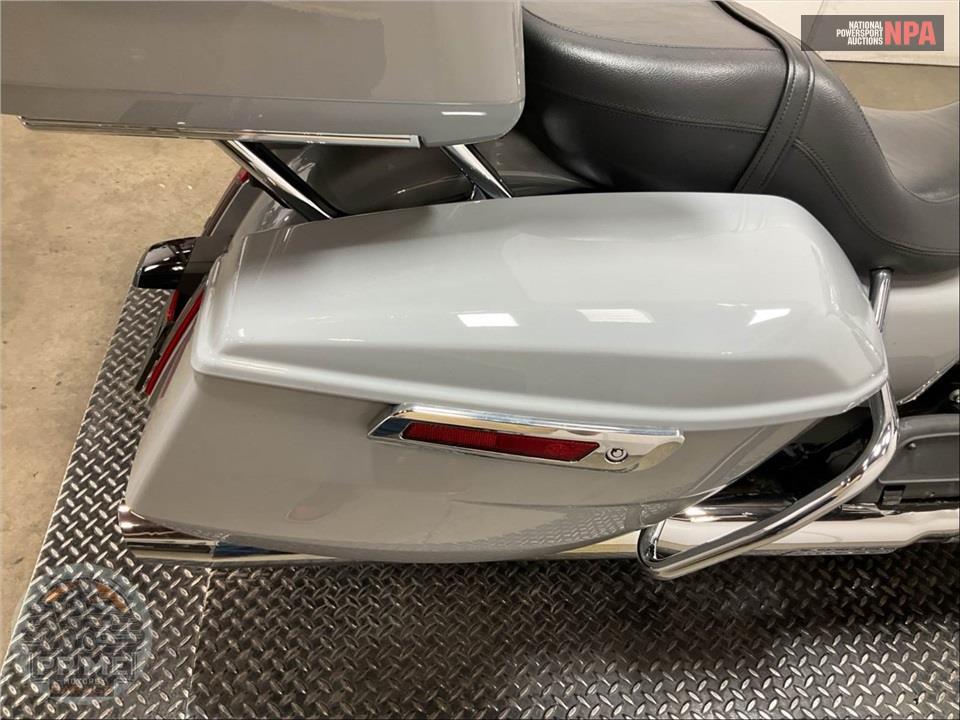 2025 Harley-Davidson FLHXU STEET GLIDE ULTRA — фото 22
