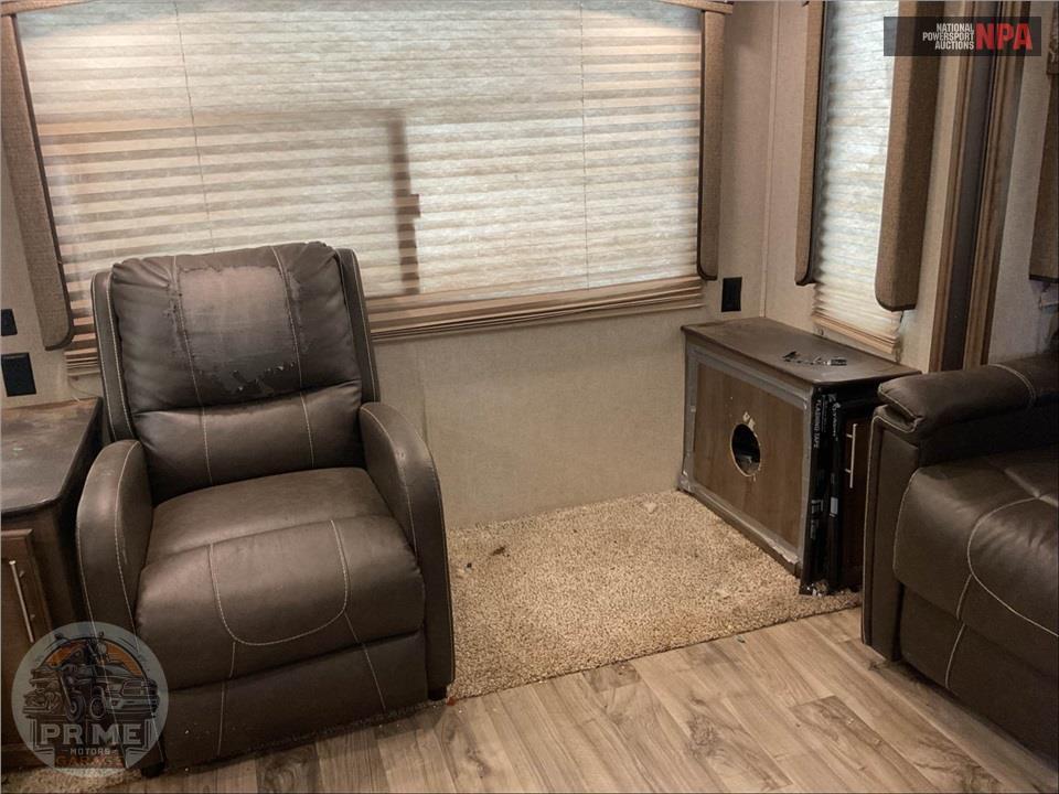 2018 Keystone Rv M-28 SGS - COUGAR FIFTH WHEEL SERIES — фото 10
