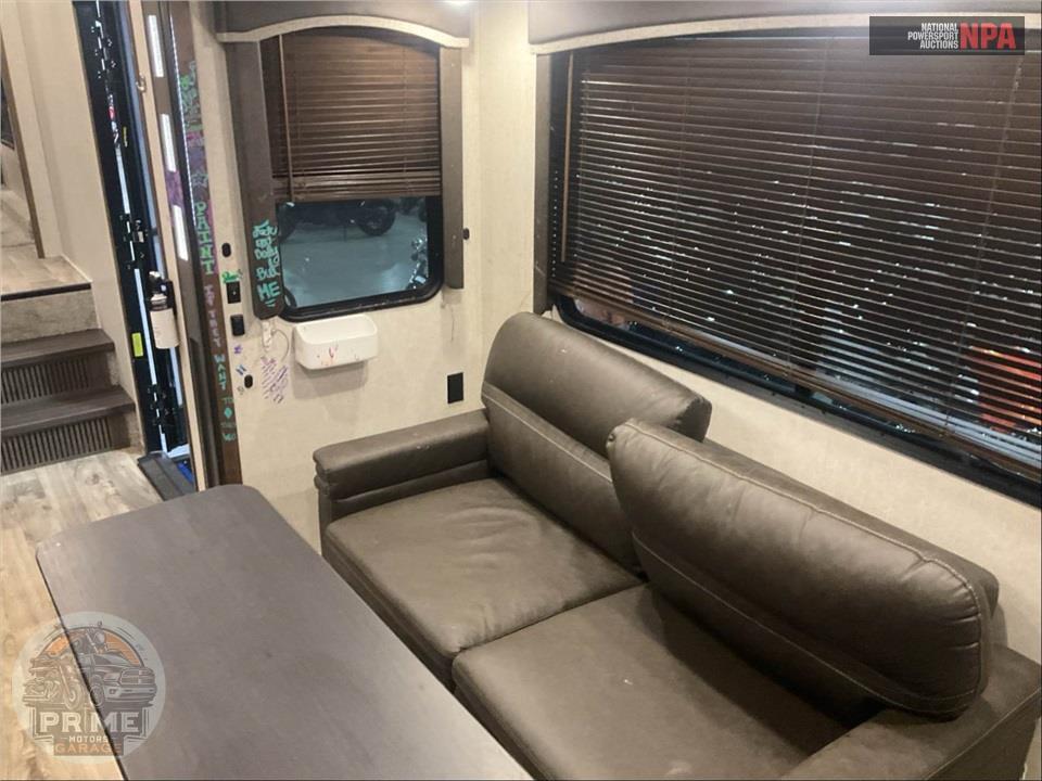 2021 Keystone Rv M-353 SRX - COUGAR TOY HAULER TOY HAULER SERIES — фото 7