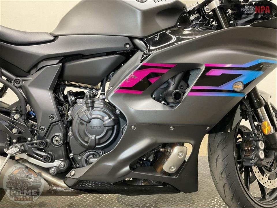 2024 Yamaha YZF-R7 — фото 6