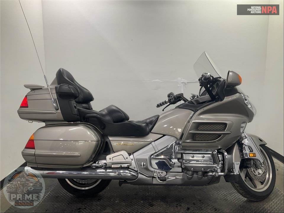 2002 Honda GL18002 GOLDWING — фото 1