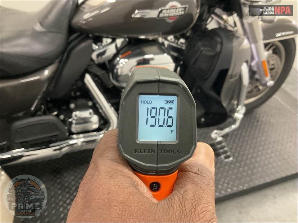 2023 Harley-Davidson FLHTCUTG TRI GLIDE ULTRA CLASSIC — фото 8