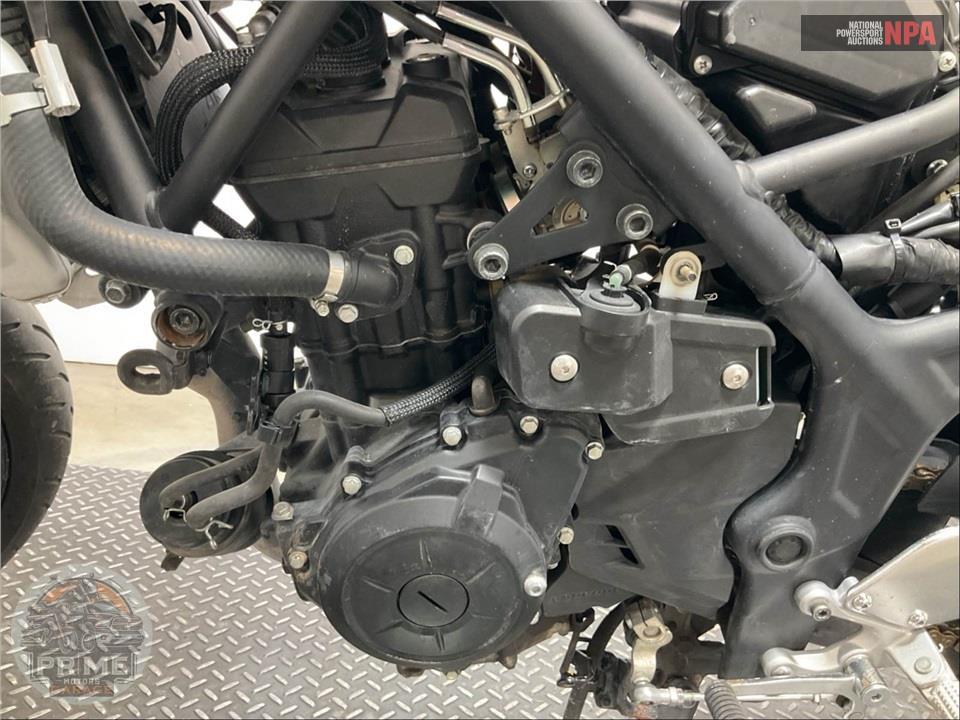 2020 Yamaha YZF-R3 — фото 7
