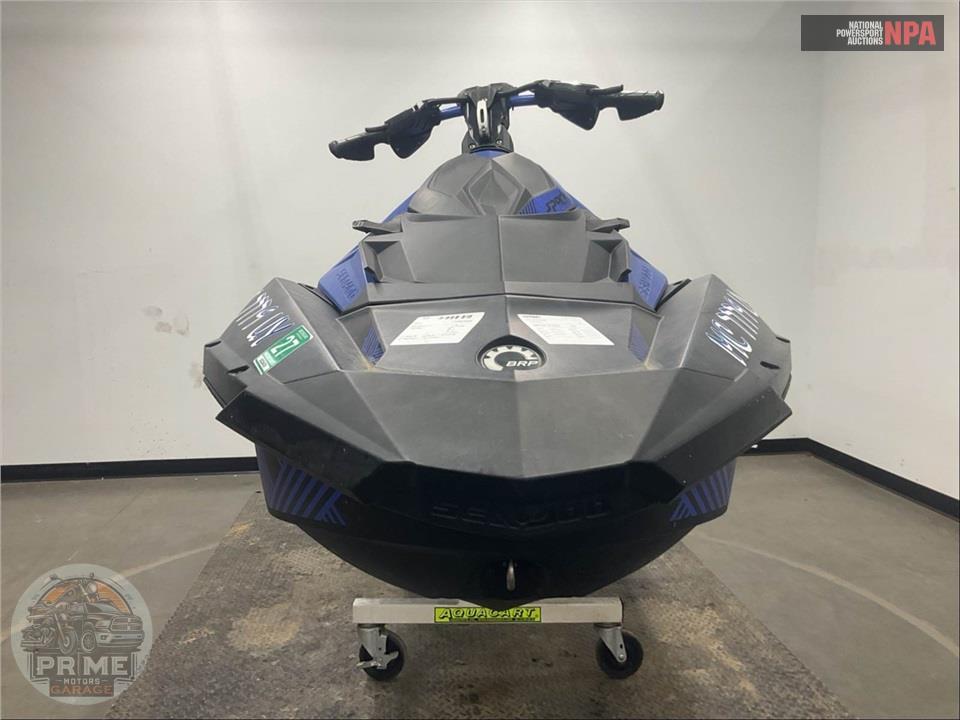 2023 Seadoo/Brp SPARK 3UP TRIXX — фото 2