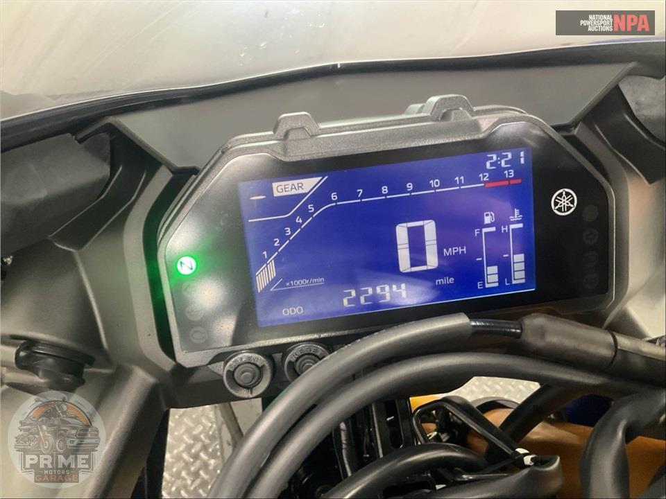 2025 Yamaha YZF-R3 — фото 5