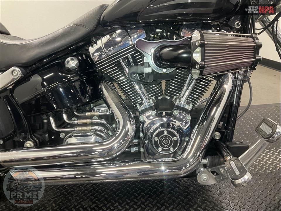 2017 Harley-Davidson FXSB BREAKOUT — фото 6