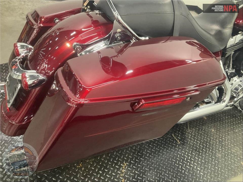 2014 Harley-Davidson FLHXS STREET GLIDE — фото 17