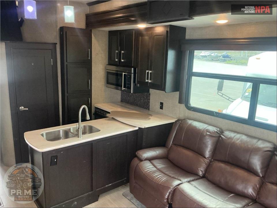2017 Keystone Rv M-425 TS - RAPTOR TOY HAULER TOY HAULER SERIES — фото 7