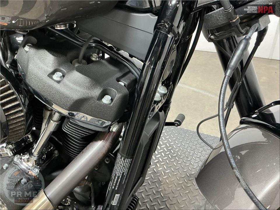 2023 Harley-Davidson FXFBS FAT BOB 114 — фото 11