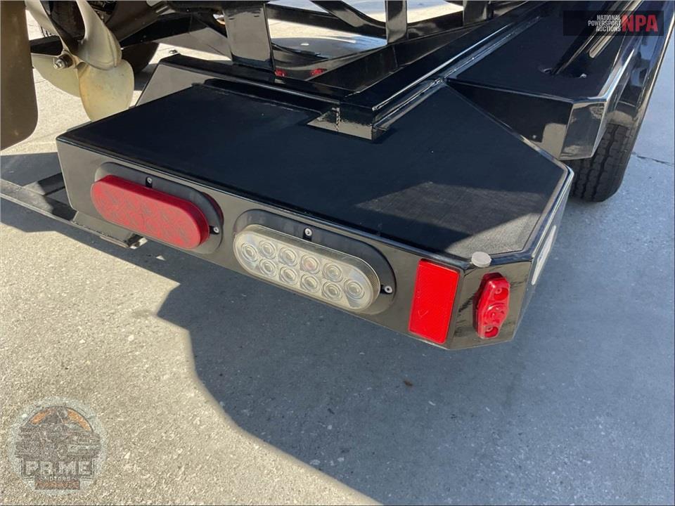 2019 Moomba MOOMBA CRAZ L=22/E=1 400HP INDMAR VD — фото 47