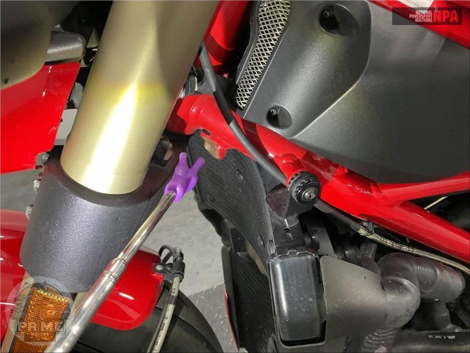 2014 Ducati STREETFIGHTER 848 — фото 15