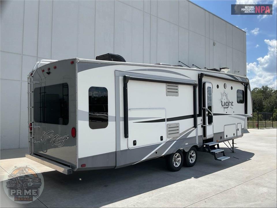 2017 Highland Ridge Rv M-293RLS - LIGHT FIFTH WHEEL SERIES — фото 4