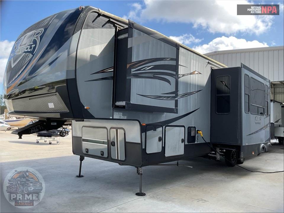 2018 Xlr By Forest River M-340AMP - THUNDERBOLT TOY HAULER TOY HAULER SERIES — фото 2