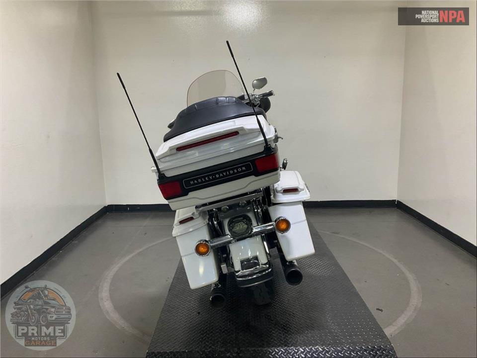 2005 Harley-Davidson FLHTCUI ULTRA CLASSIC ELECTRA GLIDE — фото 4
