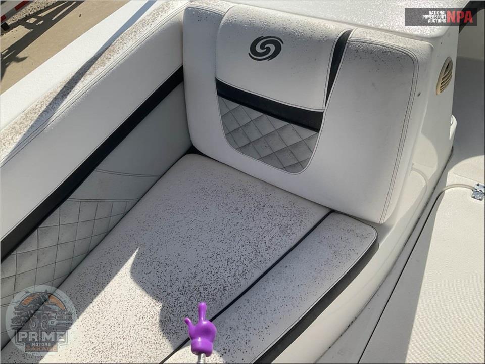 2018 Hurricane Boat SS 192 SUNDECK SPORT SERIES L=19/E=1-150HP YAMAHA OB — фото 18