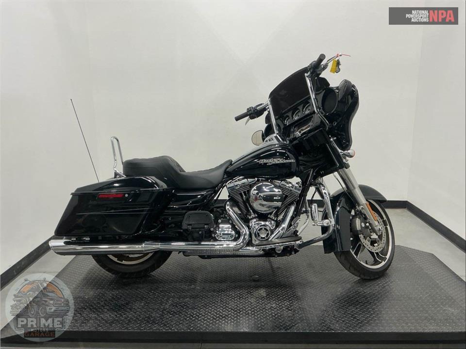 2014 Harley-Davidson FLHXS STREET GLIDE — фото 1