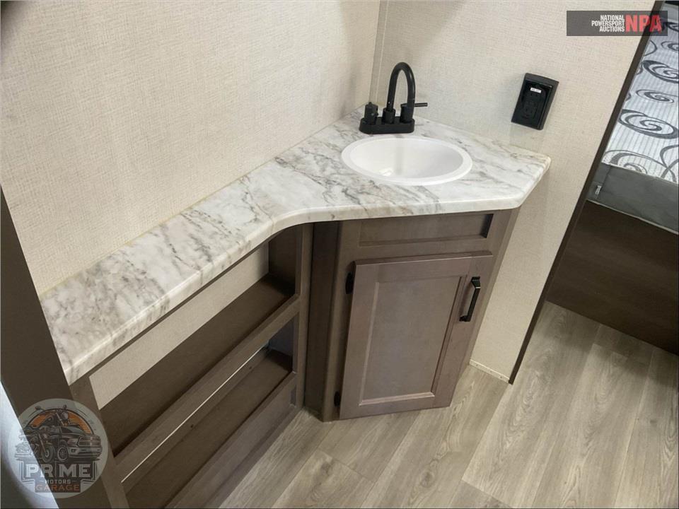 2024 Grand Design Recreational Vehicles M-265BH - TRANSCEND XPLOR SERIES — фото 16