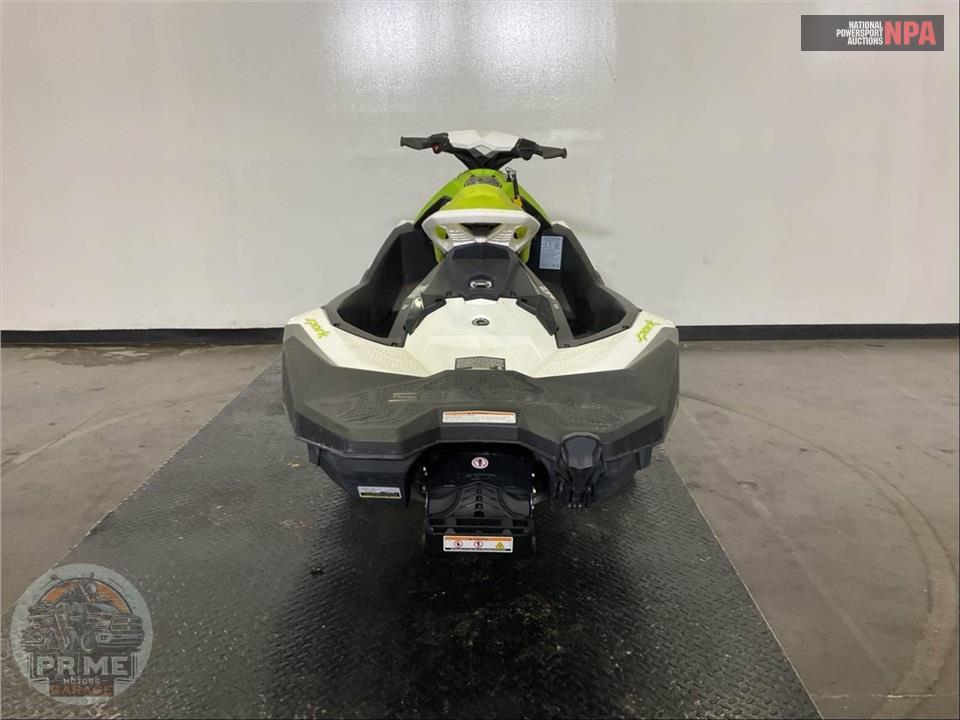 2023 Seadoo/Brp SPARK 3-UP ROTAX 900 ACE - 90 — фото 4