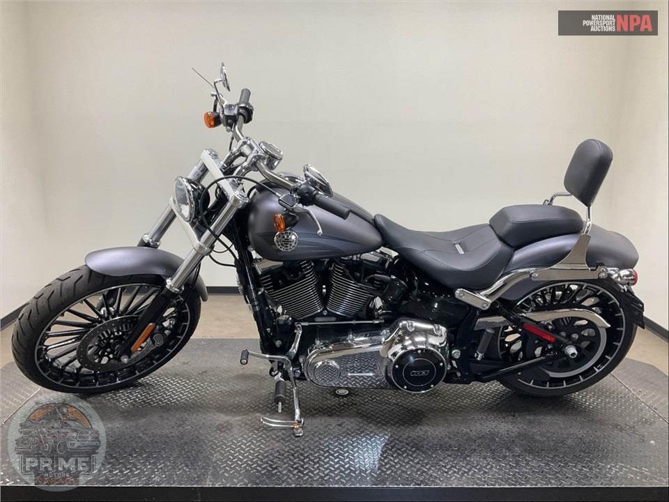 2017 Harley-Davidson FXSB BREAKOUT — фото 3