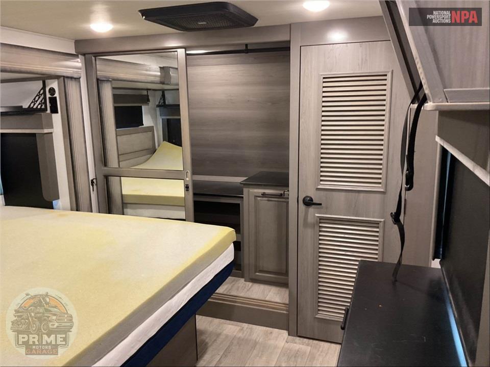 2022 Keystone Rv M-3855 BR - MONTANA FIFTH WHEEL SERIES — фото 11