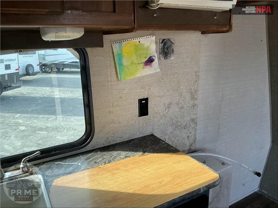 2017 Keystone Rv M-1850 FL - SUMMERLAND MINI SERIES — фото 21