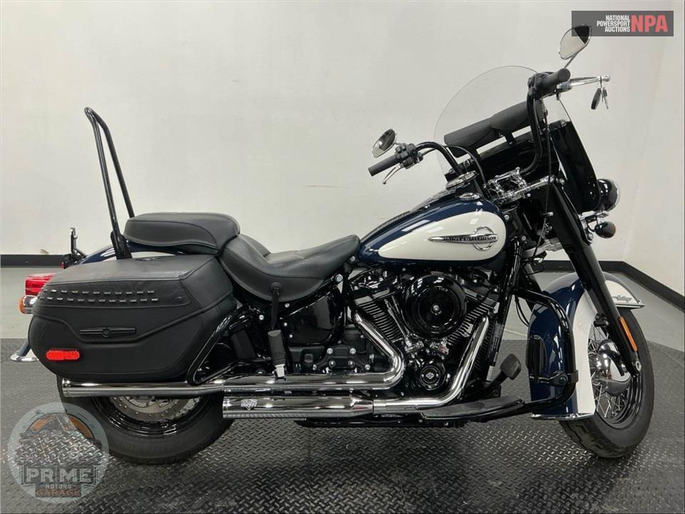 2019 Harley-Davidson FLHC HERITAGE CLASSIC — фото 1