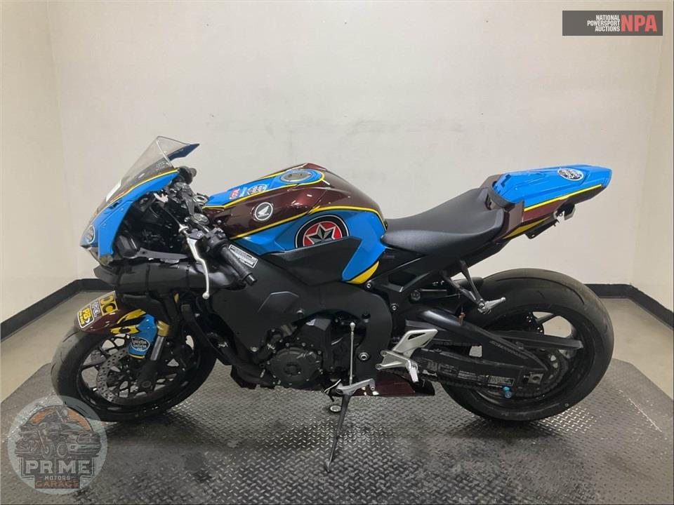 2024 Honda CBR1000RR ABS — фото 3