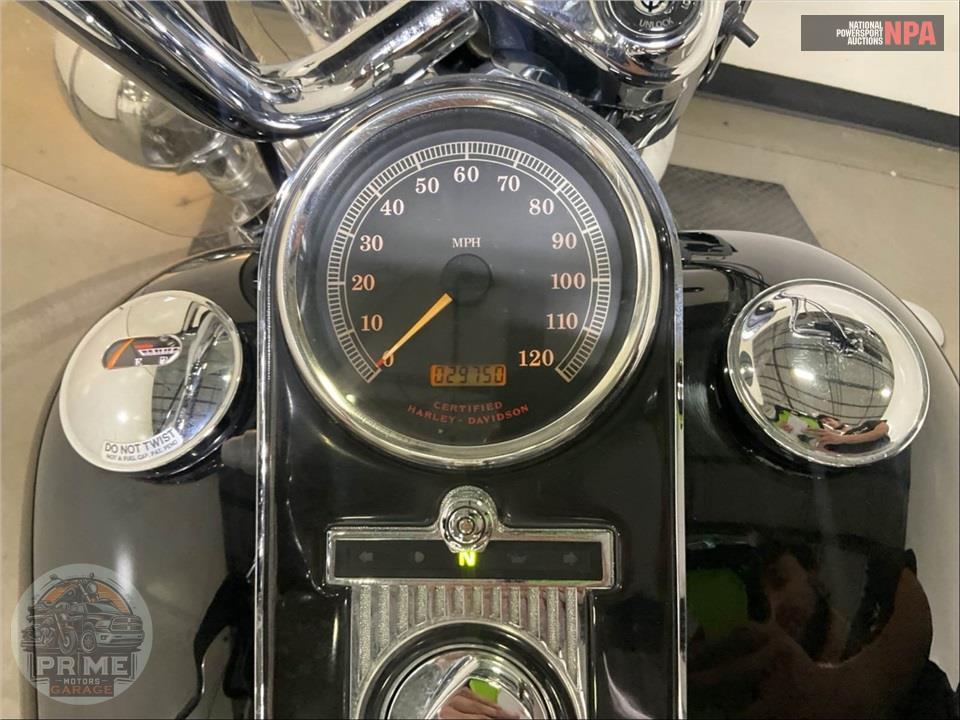 2003 Harley-Davidson FLHRCI ROAD KING CLASSIC — фото 5