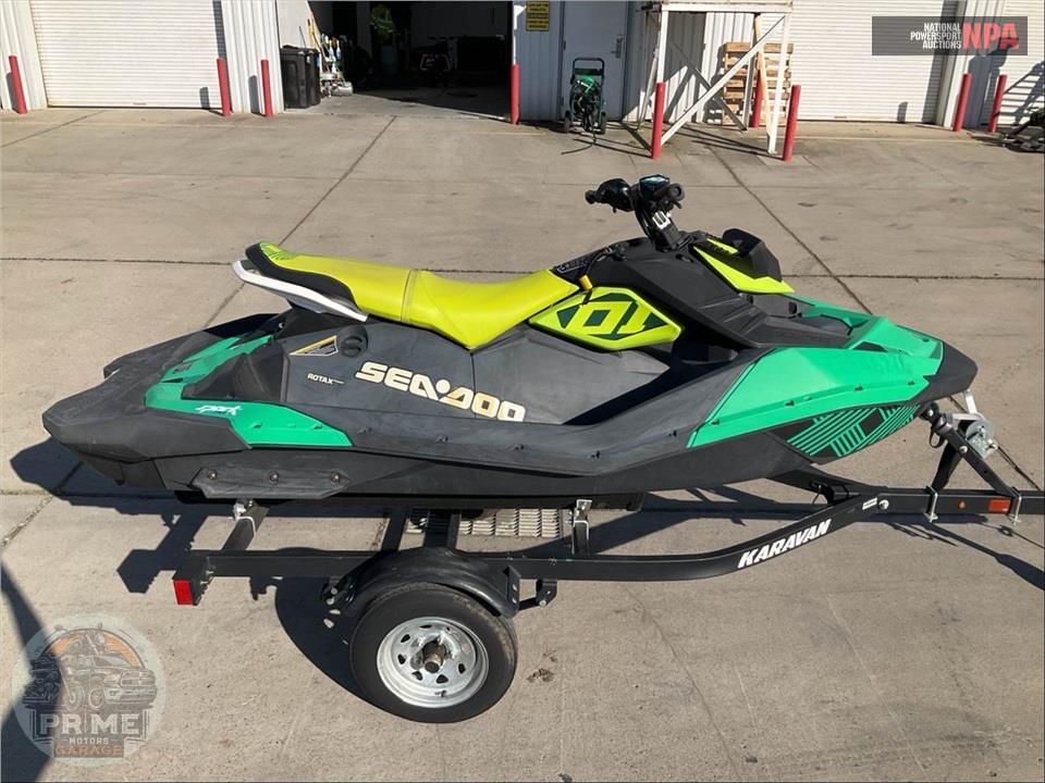 2019 SEADOO/BRP SPARK 3UP TRIXX
