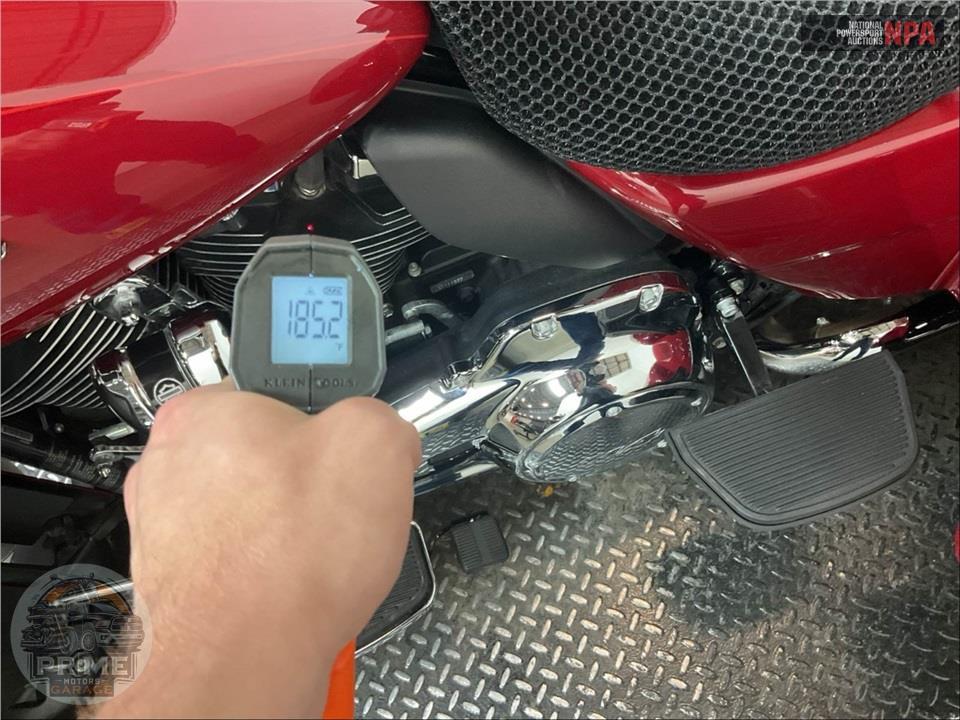 2021 Harley-Davidson FLHTCUTG TRI GLIDE ULTRA CLASSIC — фото 8