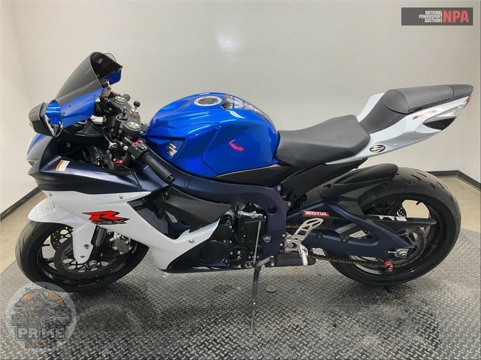 2011 Suzuki GSX-R750L1 — фото 3
