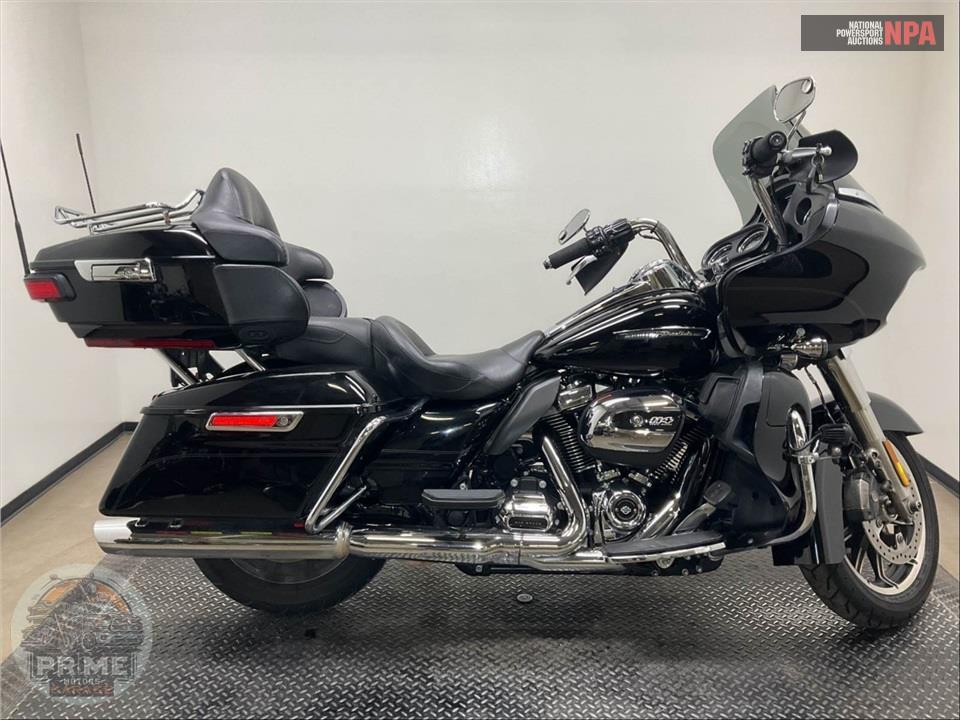 2019 Harley-Davidson FLTRU ROAD GLIDE ULTRA — фото 1