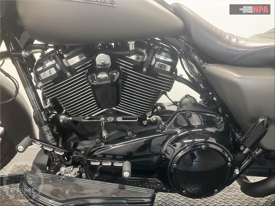 2018 Harley-Davidson FLHRXS ROAD KING SPECIAL — фото 7