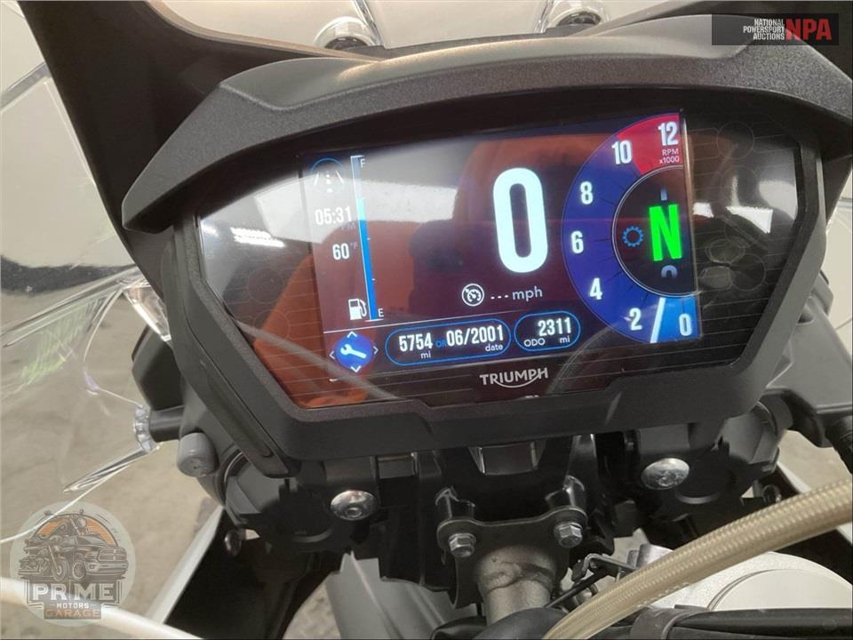 2018 Triumph TIGER 800 XCX — фото 5