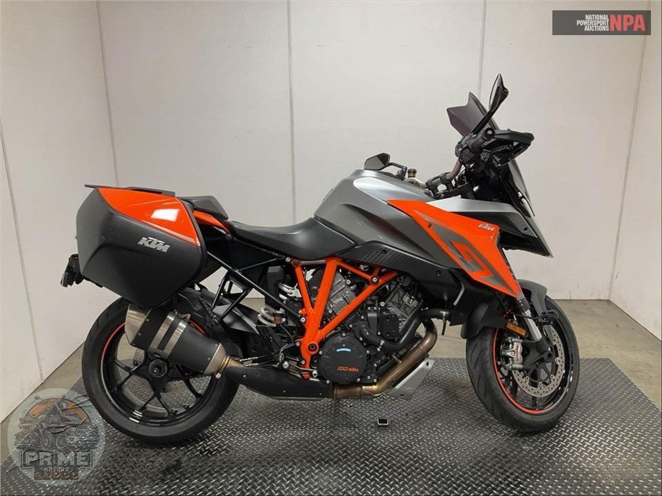 2017 Ktm 1290 SUPER DUKE GT — фото 1