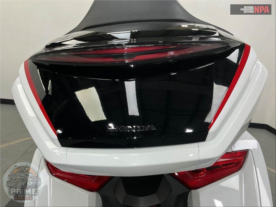 2024 Honda GL1800D GOLDWING TOUR DCT — фото 20