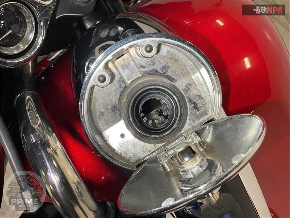 2013 Harley-Davidson FLHTCU UL CLSC EL GLIDE — фото 34