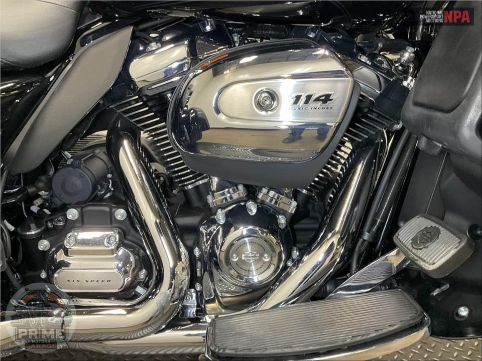 2021 Harley-Davidson FLHTCUTG TRI GLIDE ULTRA CLASSIC — фото 6