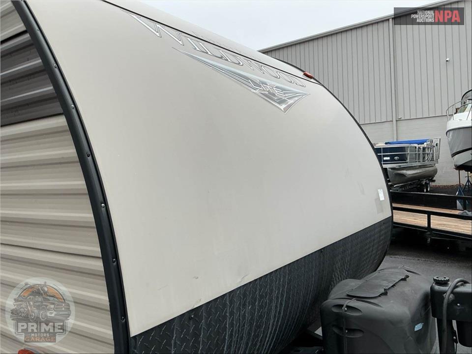 2019 Wildwood By Forest River M-263BHXL X-LITE SERIES — фото 33