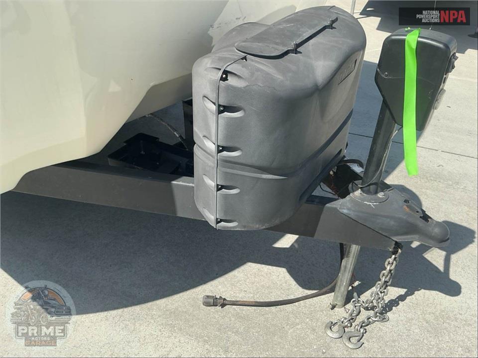 2017 Keystone Rv M-28 RLS - COUGAR X-LITE SERIES — фото 42