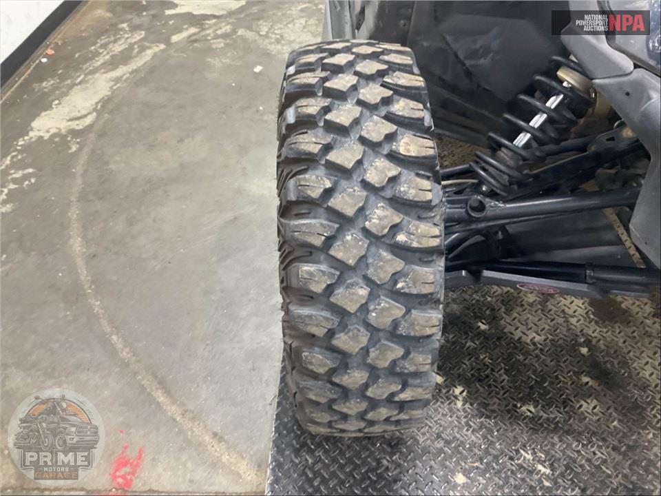 2017 Can-Am MAVERICK X3 X DS 1000R TURBO R — фото 20
