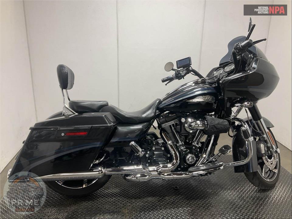 2013 Harley-Davidson FLTRXSE2 SCREAMIN EG ANN — фото 1