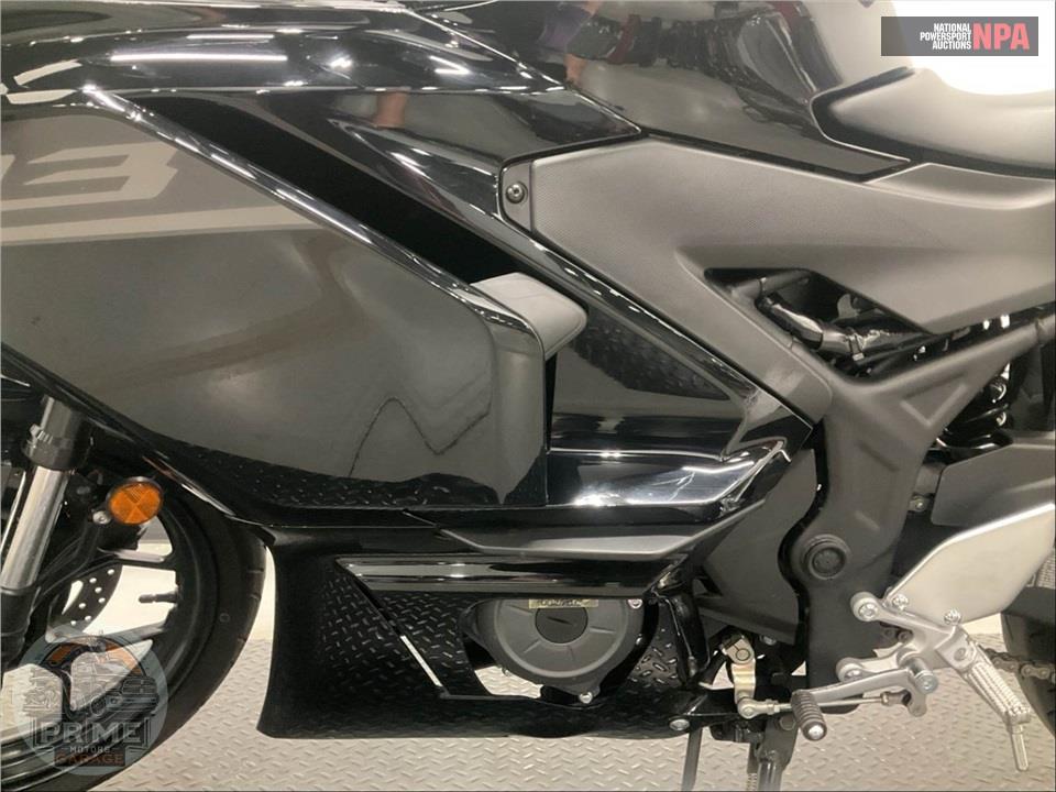 2026 Yamaha YZF-R3 — фото 7