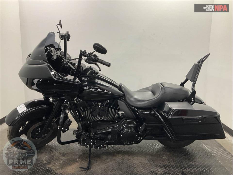 2012 Harley-Davidson FLTRX ROAD GLIDE CUSTOM — фото 3