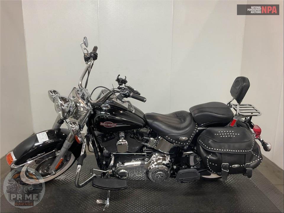 2008 Harley-Davidson FLSTC HERITAGE SOFTAIL CLASSIC — фото 3