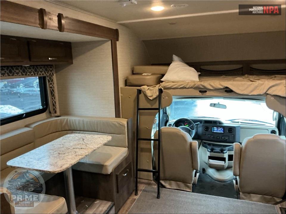 2020 Jayco M-24 B FORD V10 - REDHAWK SERIES — фото 7