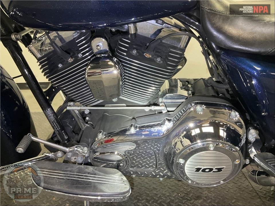 2012 Harley-Davidson FLHX STREET GLIDE — фото 7