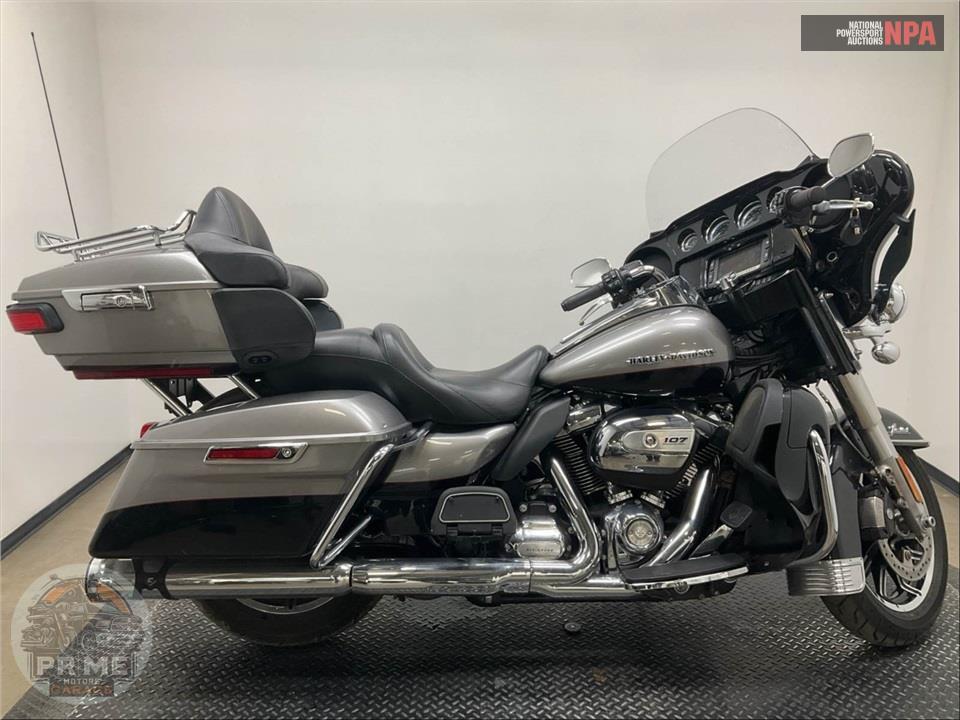 2017 Harley-Davidson FLHTK ULTRA LIMITED — фото 1