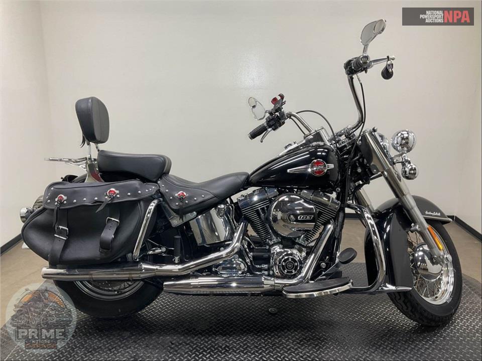 2016 Harley-Davidson FLSTC HERITAGE SOFTAIL CLASSIC — фото 1
