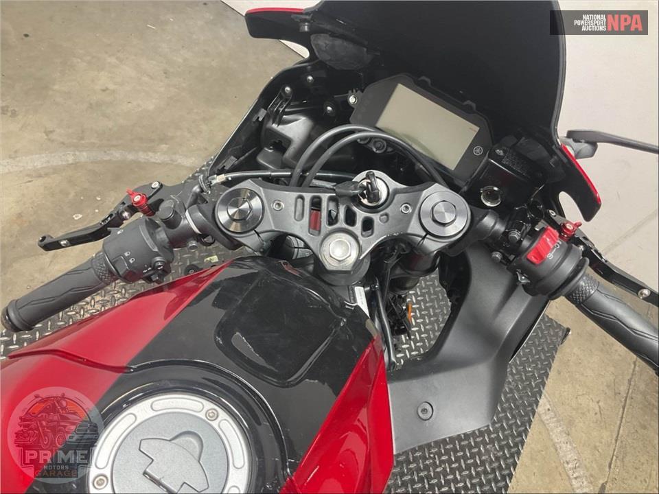 2024 Yamaha YZF-R3 — фото 27